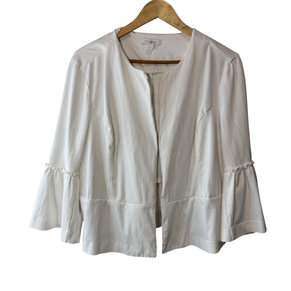 Roz & Ali White Cropped Blazer Jacket Shrug Ruffled Flared Size XL